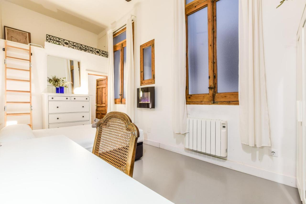 Piso De Ave Maria Apartment Madrid Exterior photo