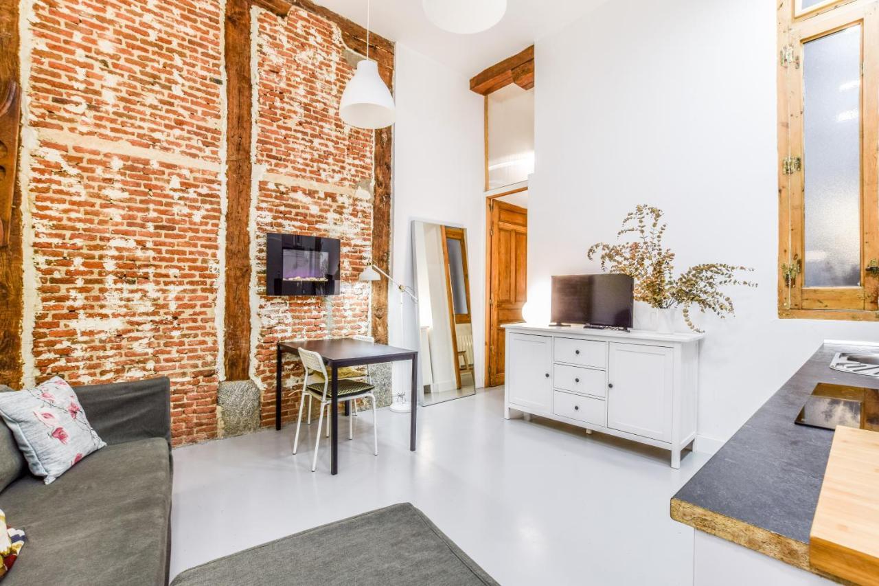 Piso De Ave Maria Apartment Madrid Exterior photo